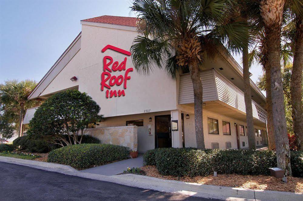 Bay Inn On Busch Tampa Exterior photo